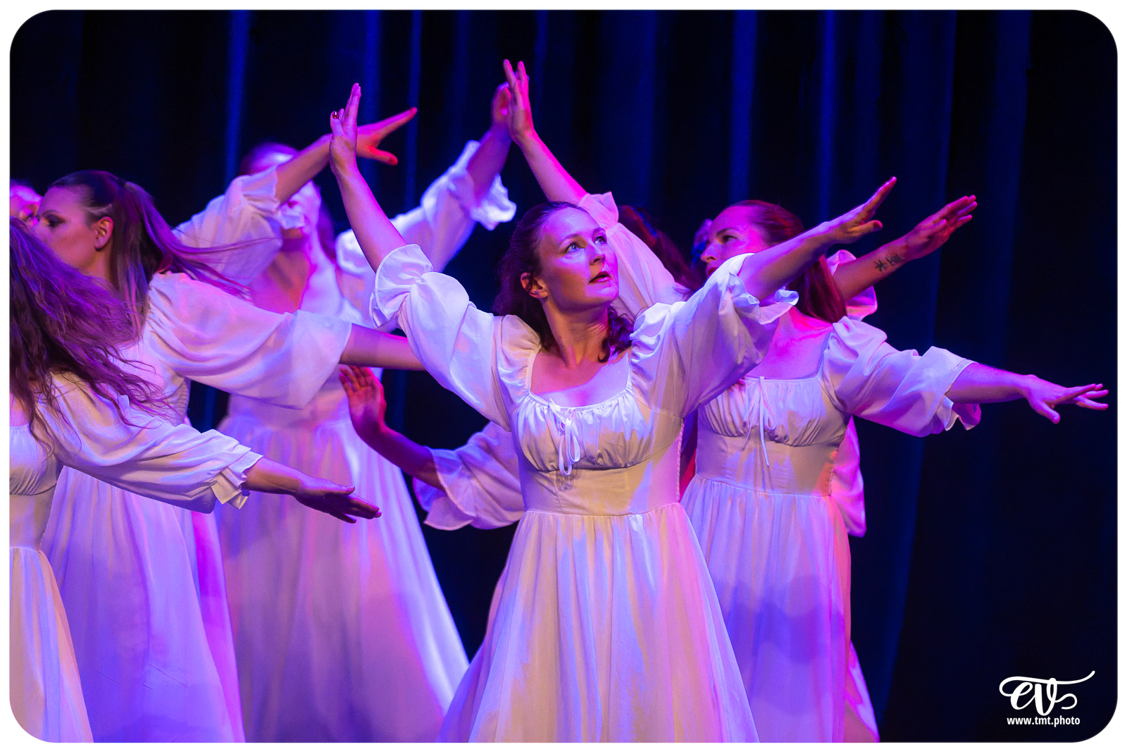 ECOLE DE DANSE CÉCILE ADAMOW